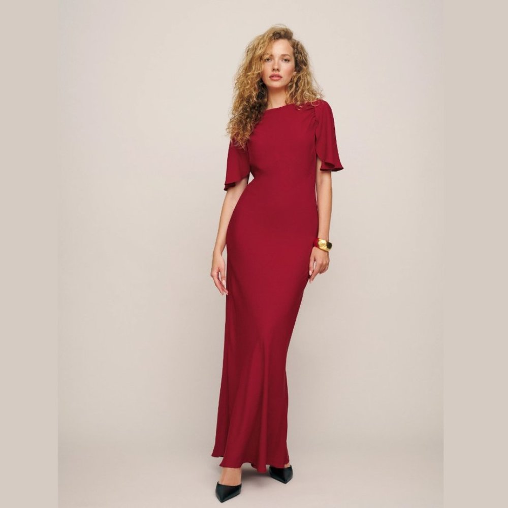 Reformation Lassie Dress in Sangre - Picture 3 of 9